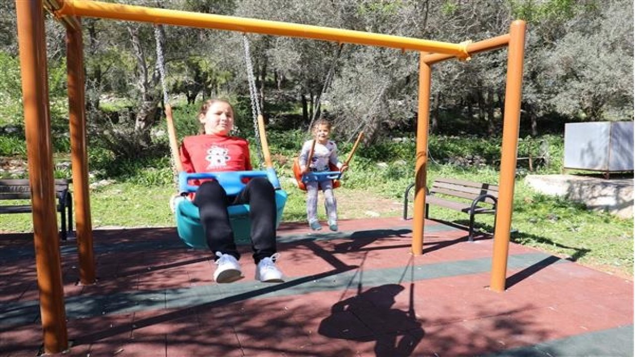 Taşlıcalı çocukların park mutluluğu