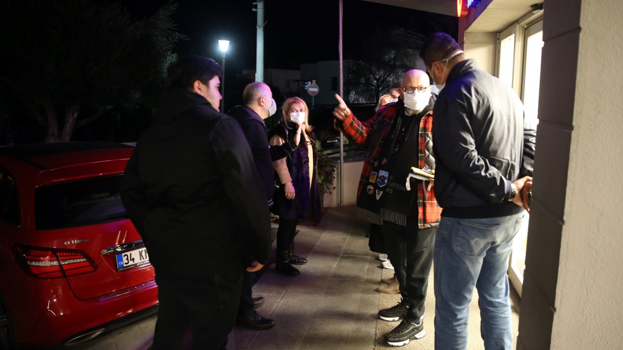Muğla'da yürürken düşerek ağır yaralanan eski TİM Başkanı Oğuz Satıcı tedavi altına alındı