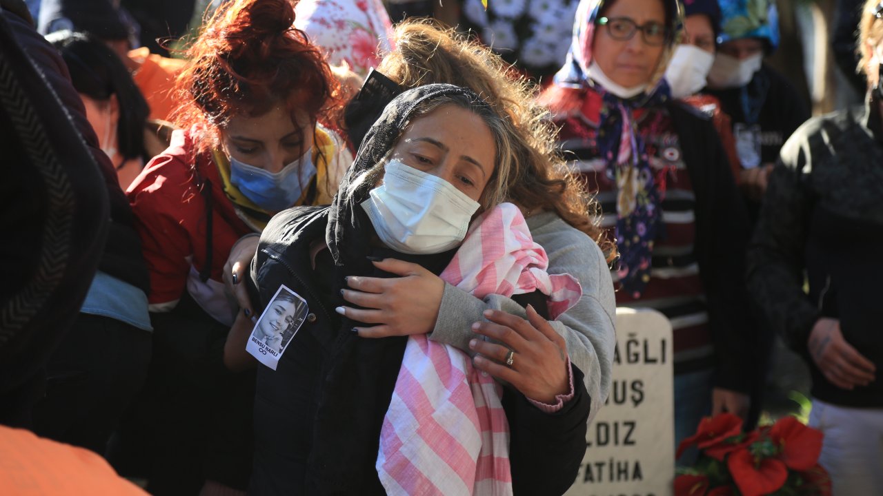 Bensu Narlı'nın cenazesi defnedildi