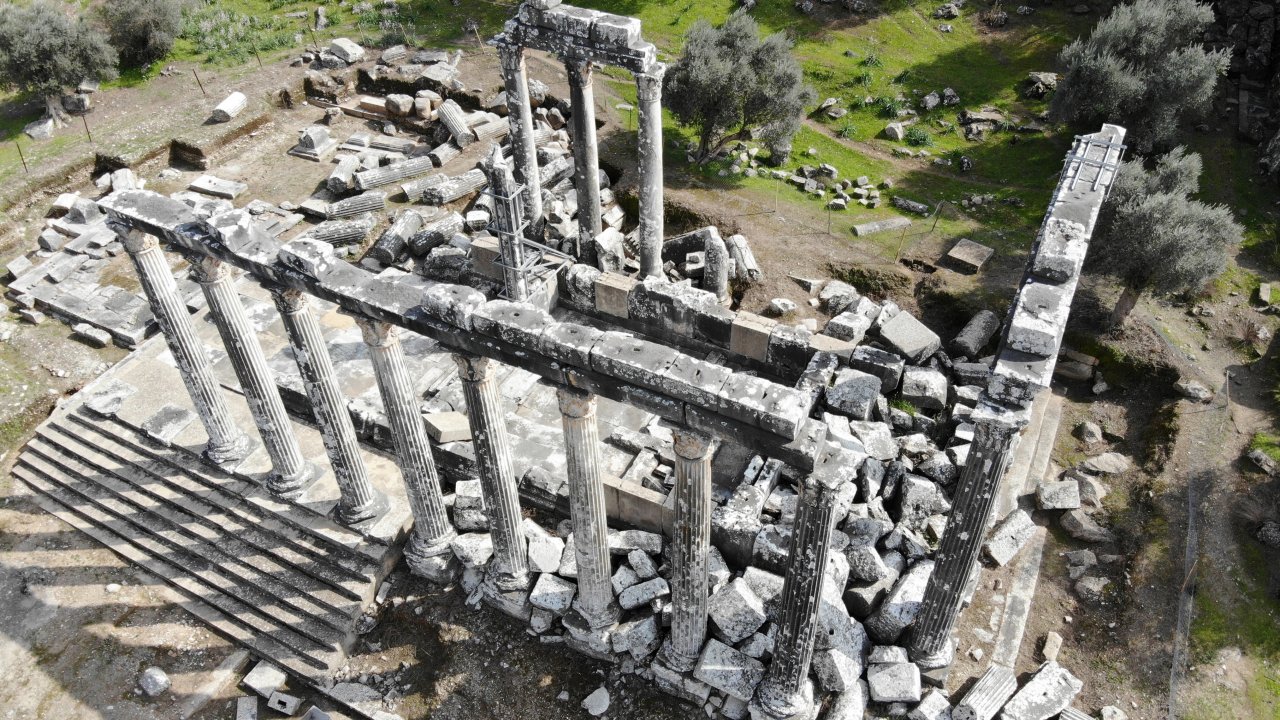 Zeus Tapınağı yapılan çalışmalarla eski ihtişamına kavuşturulacak