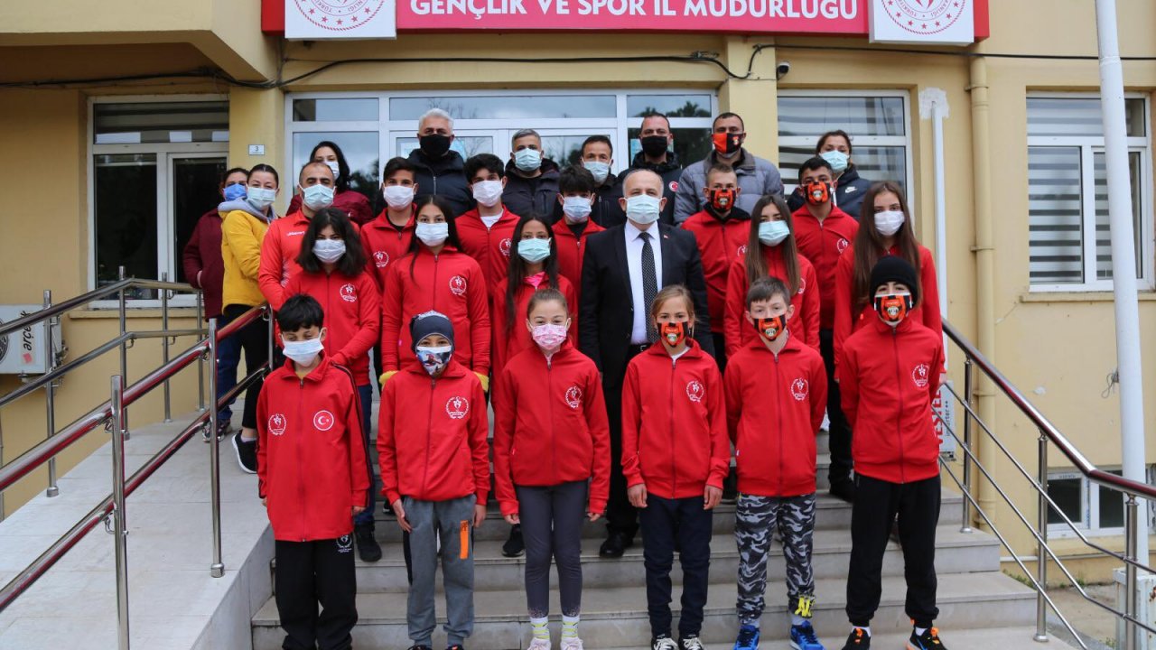 Muğlalı sporcular bölge yarışları için Bandırma’ya uğurlandı