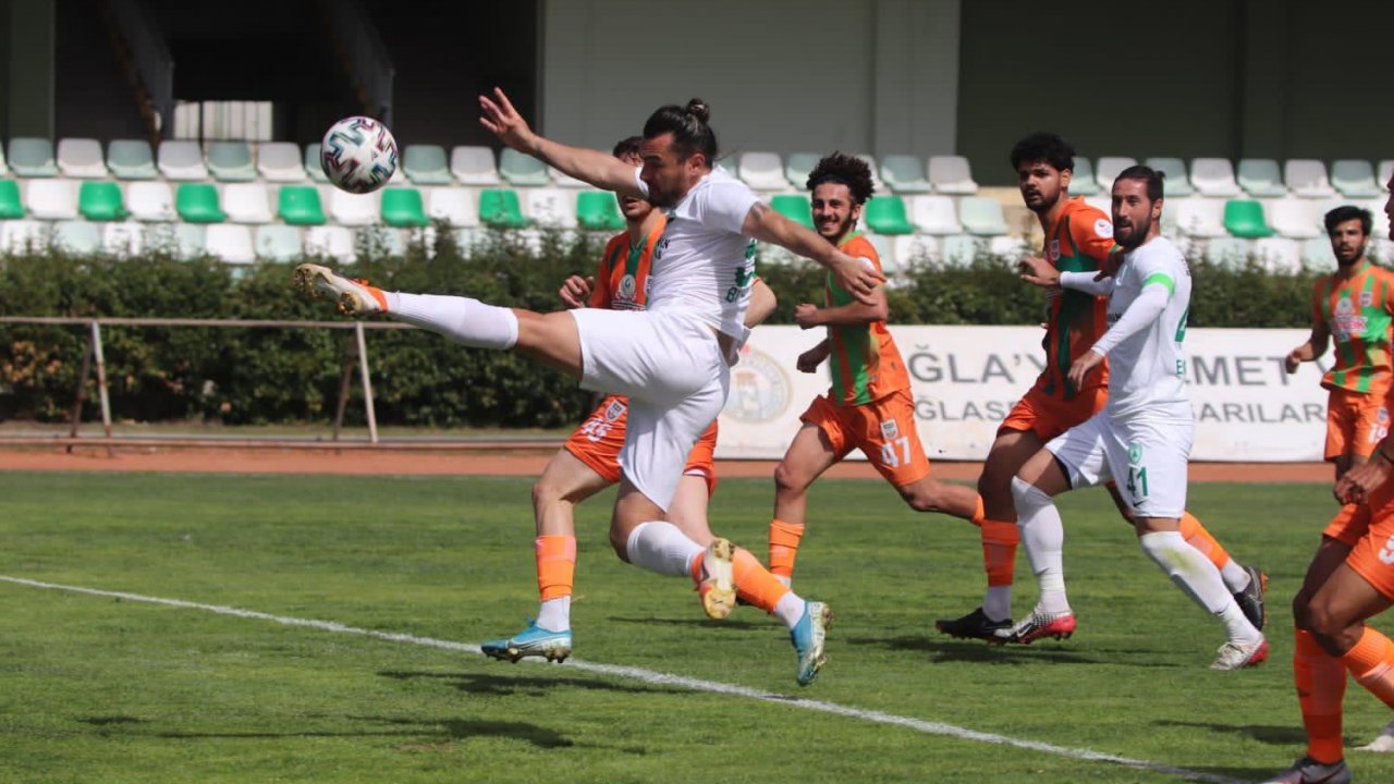 Muğlaspor evinde mağlup