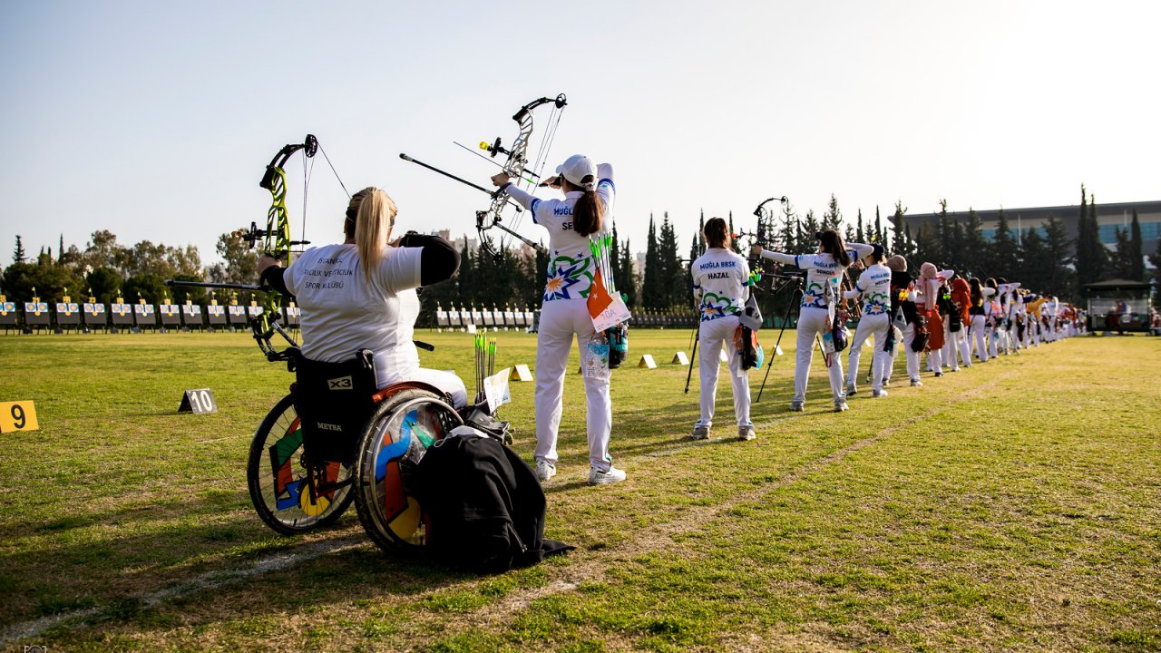 Büyükşehir Okçuları boyundan büyük iş yaptı