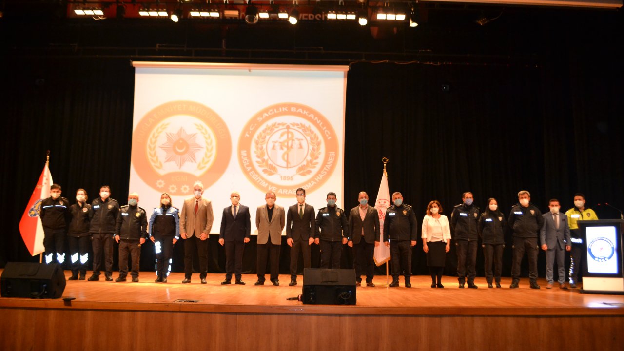 Emniyet personeline eğitim verildi