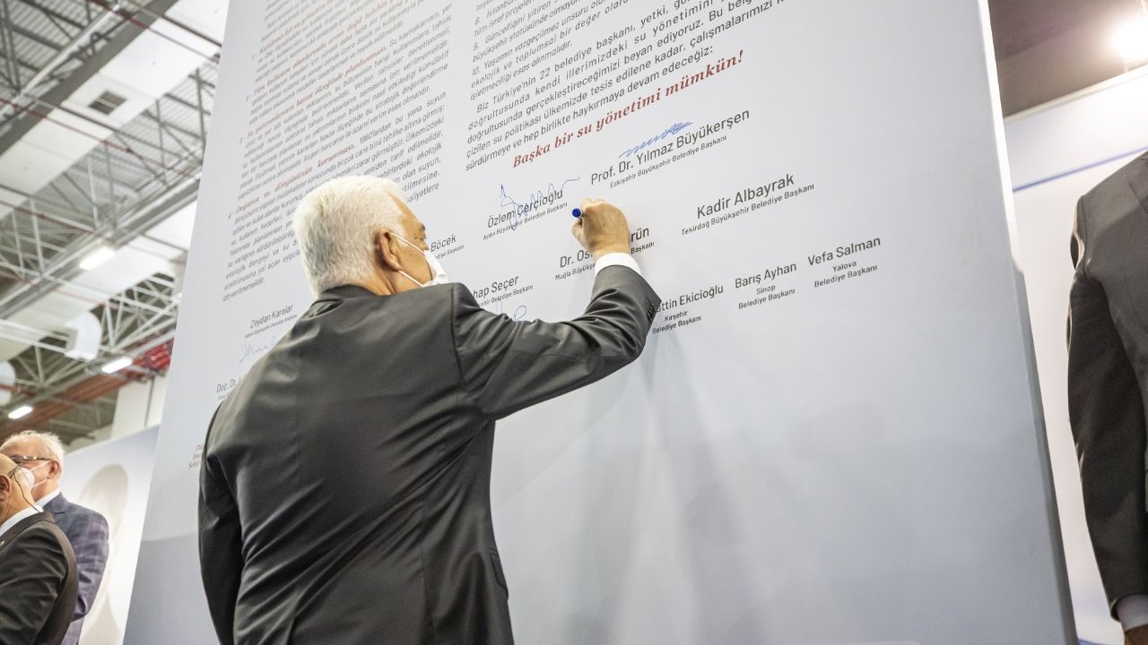 Başkan Gürün, “Su bakanlığı kurulmalı”