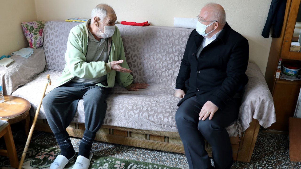 500 yaşlıya temizlik hizmeti verildi