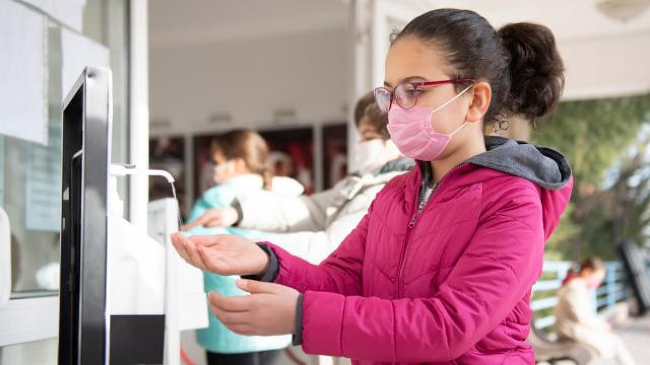 MEB: Yüz yüze eğitimle ilgili uygulamalar aynı şekilde devam edecek