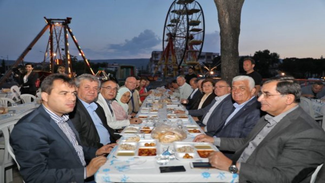 Muğla Protokolü İftar Yemeğinde Buluştu