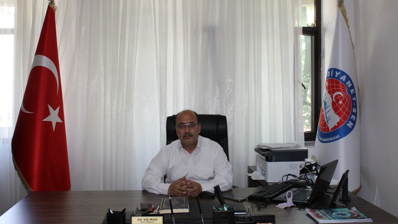 Diyanet – Sen Muğla Şube Başkanı Ali Yılmaz: “Darbecilerin karşısındayız”