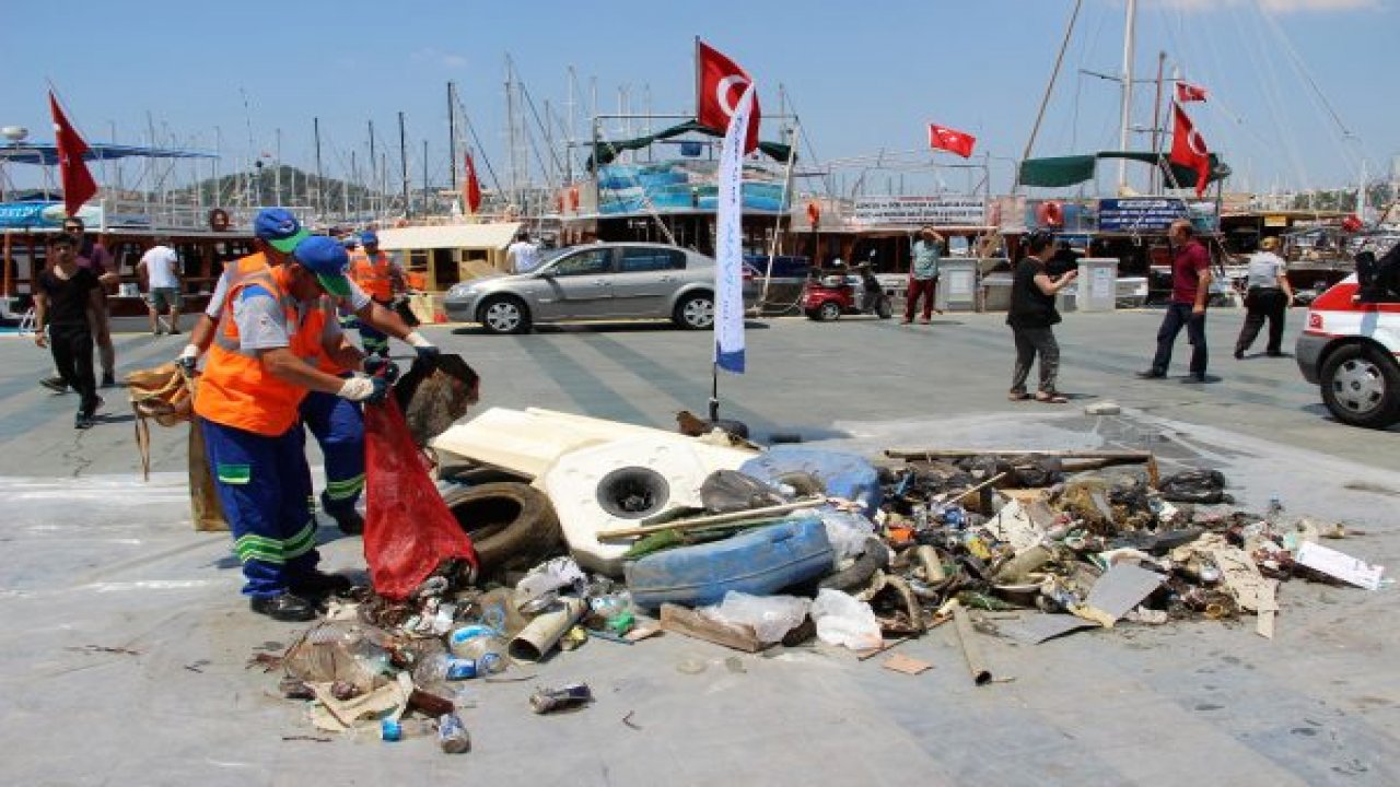 Denizden 6 ton çöp çıktı