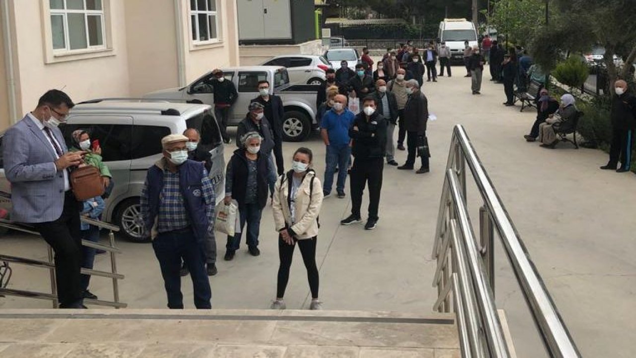 Seyahat izni için kuyruk oluştu