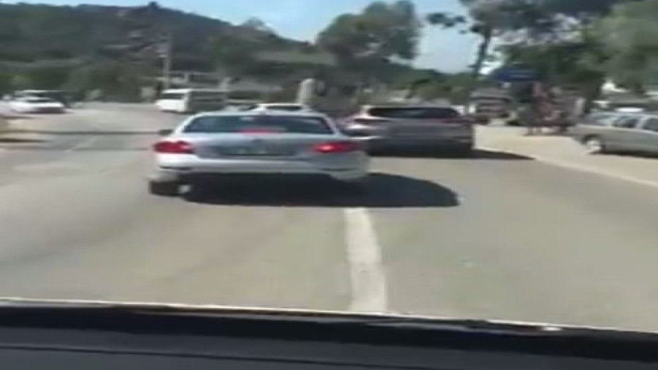 Trafik magandası ambulansa yol vermedi