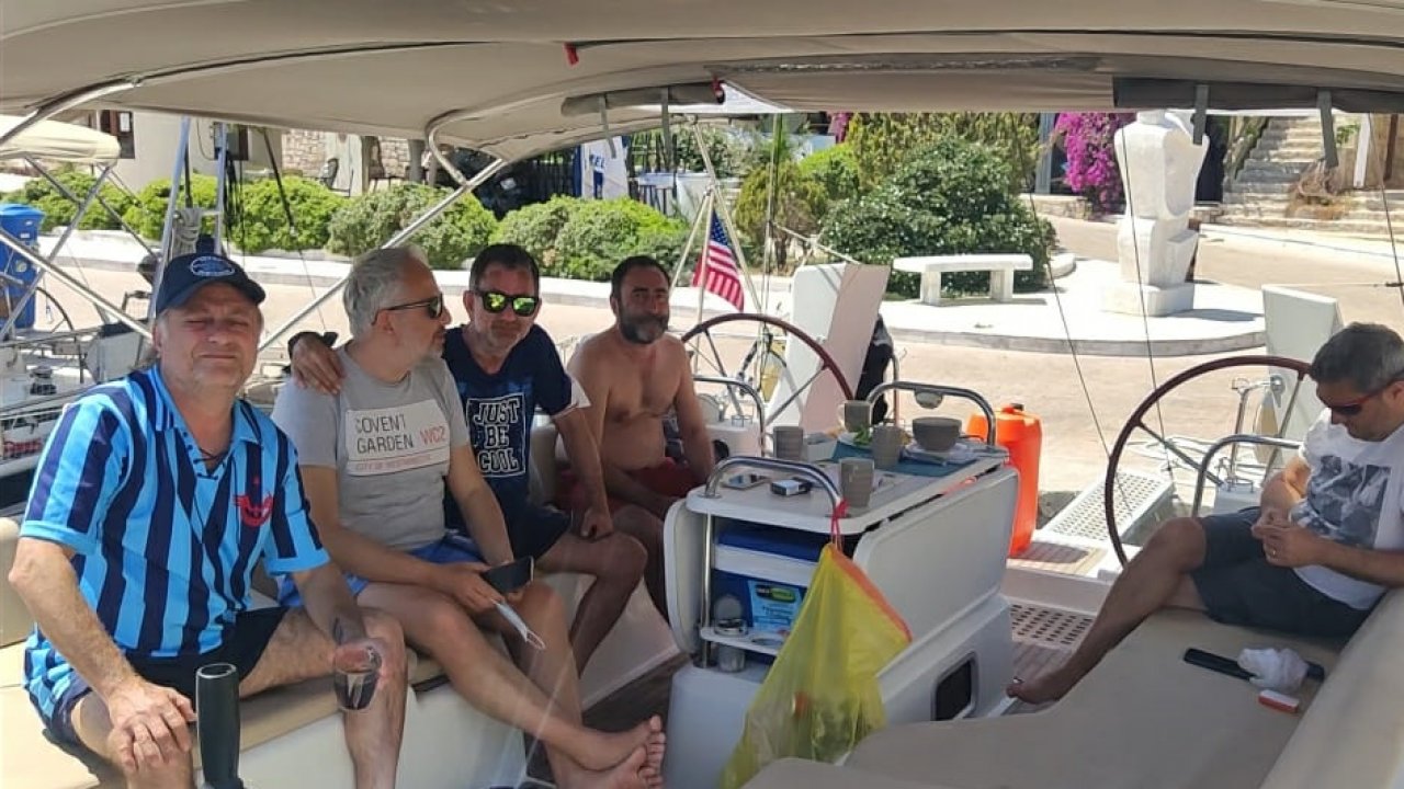 Yunan Adaları'na yanaşmak isteyen Türklere izin verilmediği iddiası