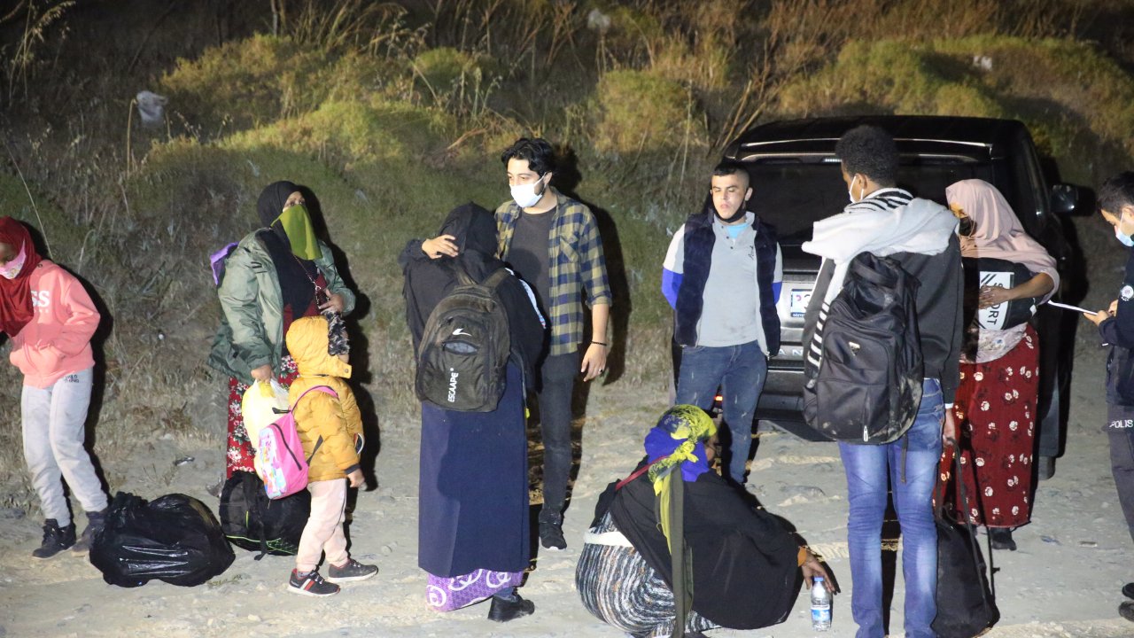 10 düzensiz göçmen yakalandı
