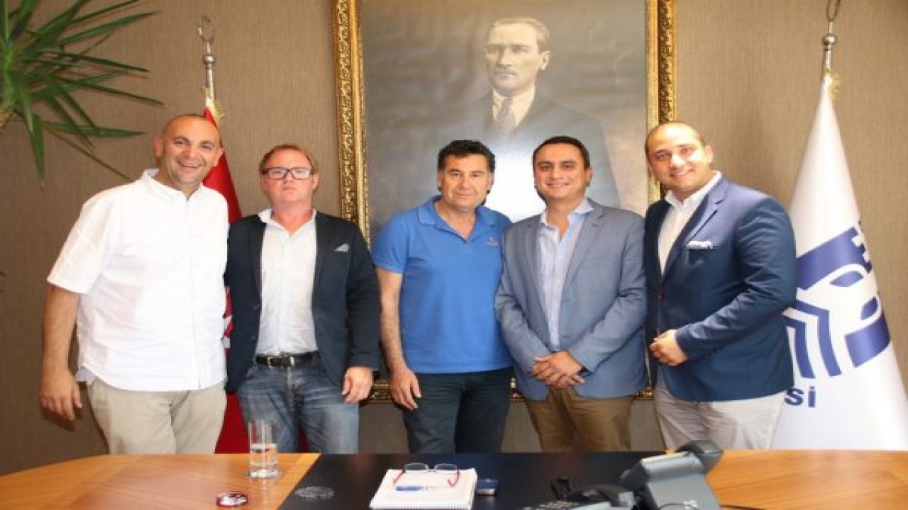 Yazarlardan Başkan’a ziyaret