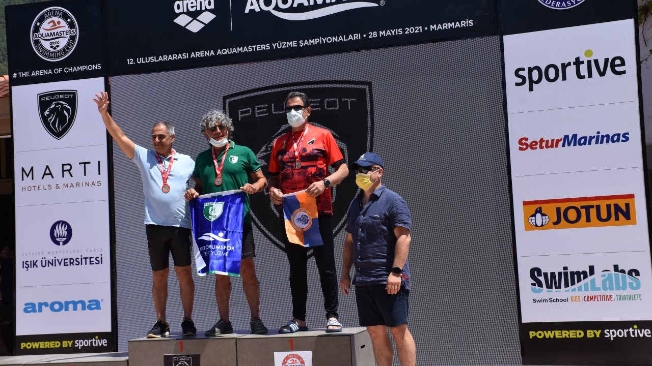 Yüzme Şampiyonası'nda dereceye giren sporcular belli oldu