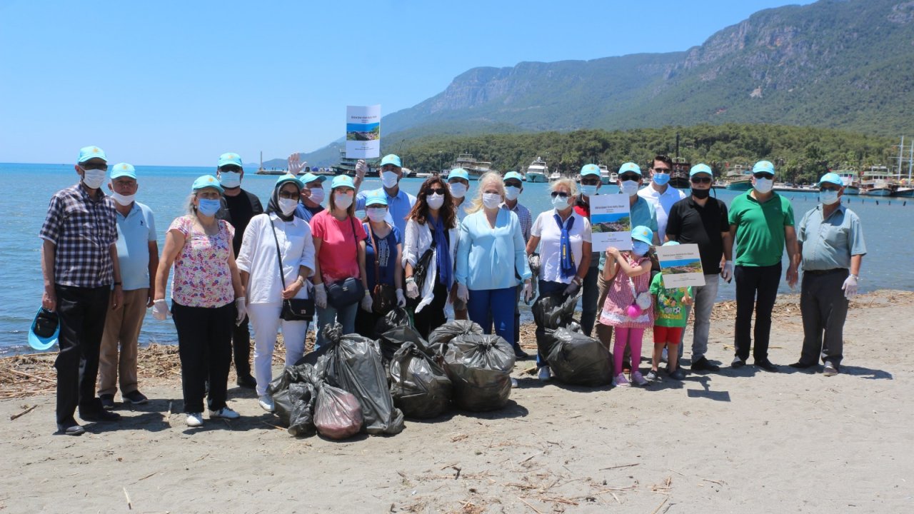 İYİ Parti'den Çevre Günü etkinliği
