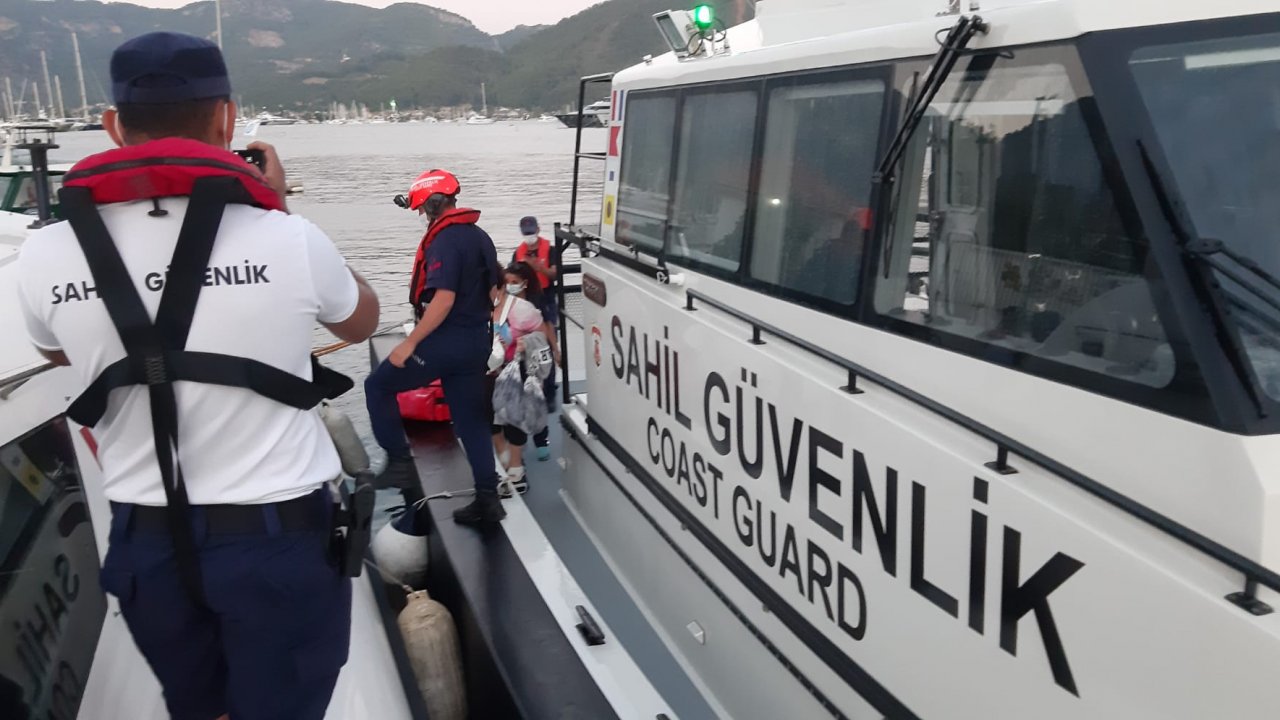 Fethiye'de aslan balığına basan kişi hastaneye kaldırıldı