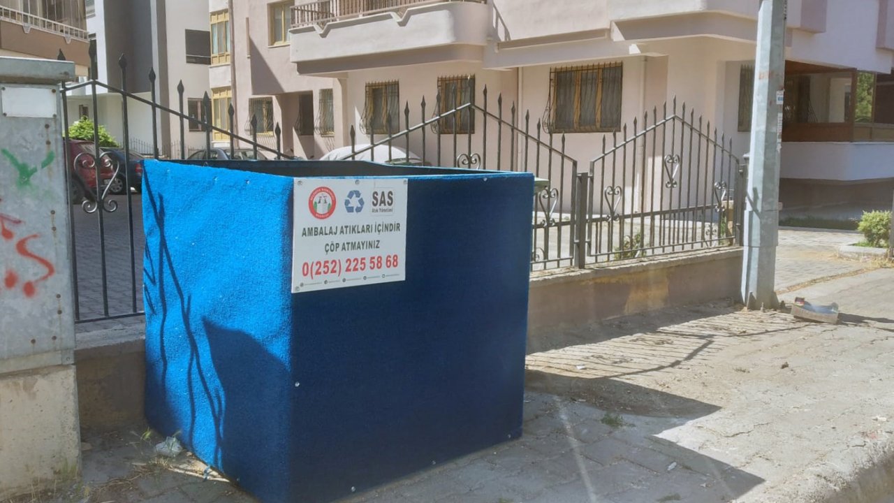 Geri dönüşüm sepetleri yenileniyor