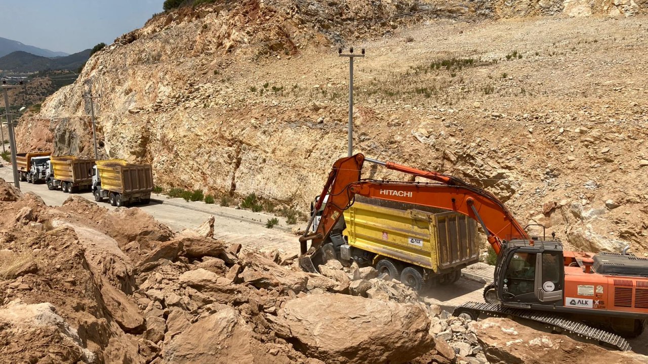 Milas OSB’de çalışmalar tüm hızıyla devam ediyor