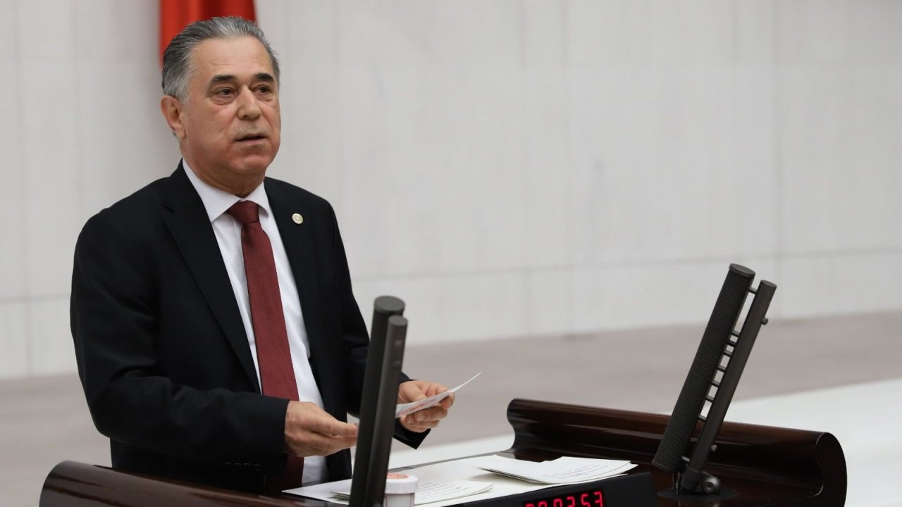 CHP’li Özcan dile getirdi  Banka çalışanlarına aşı önceliği geldi!