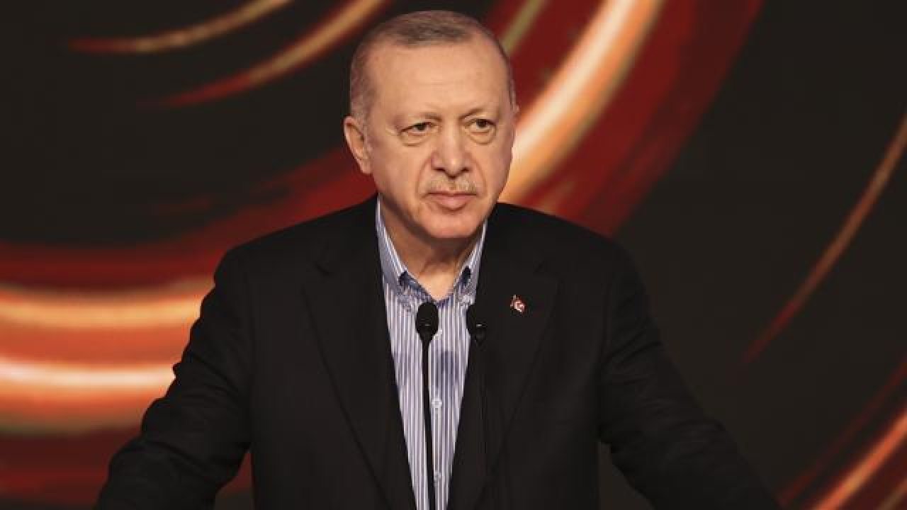 Cumhurbaşkanı Erdoğan: Türkiye'de tatil yapan turist ülkemizden vazgeçemiyor