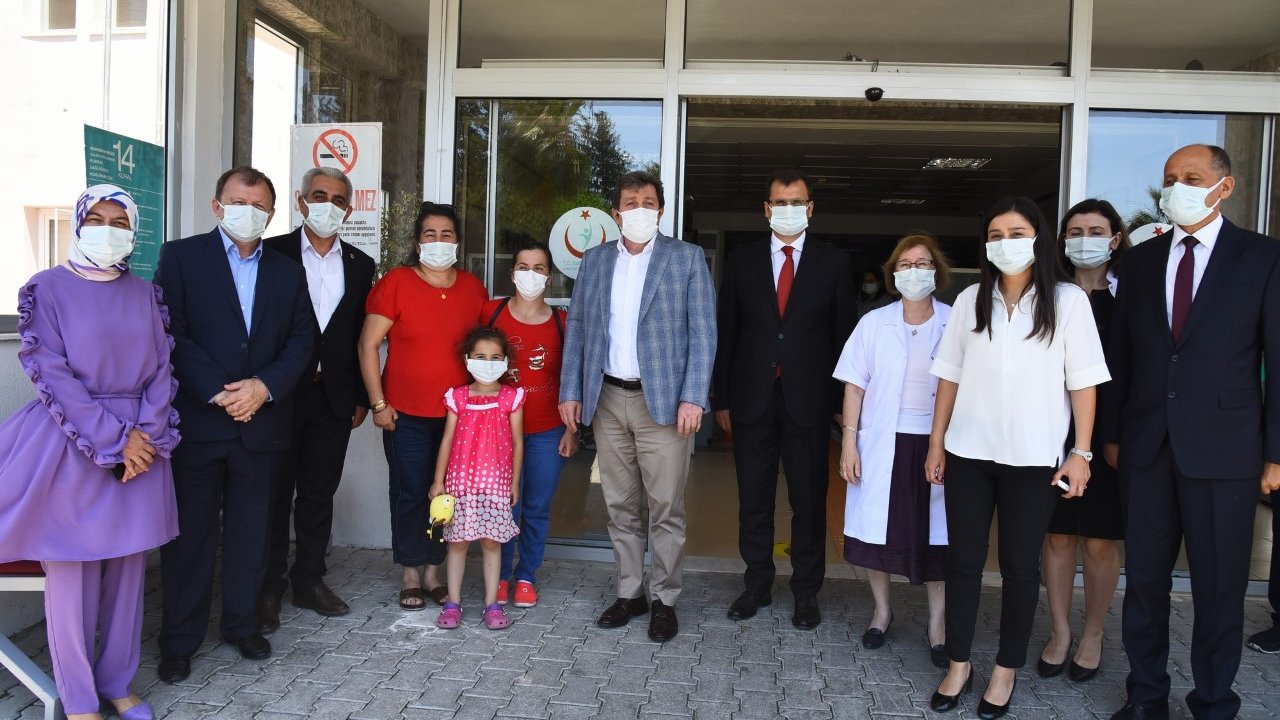 Vali Orhan Tavlı’ dan Sağlık Çalışanlarına Moral Ziyareti