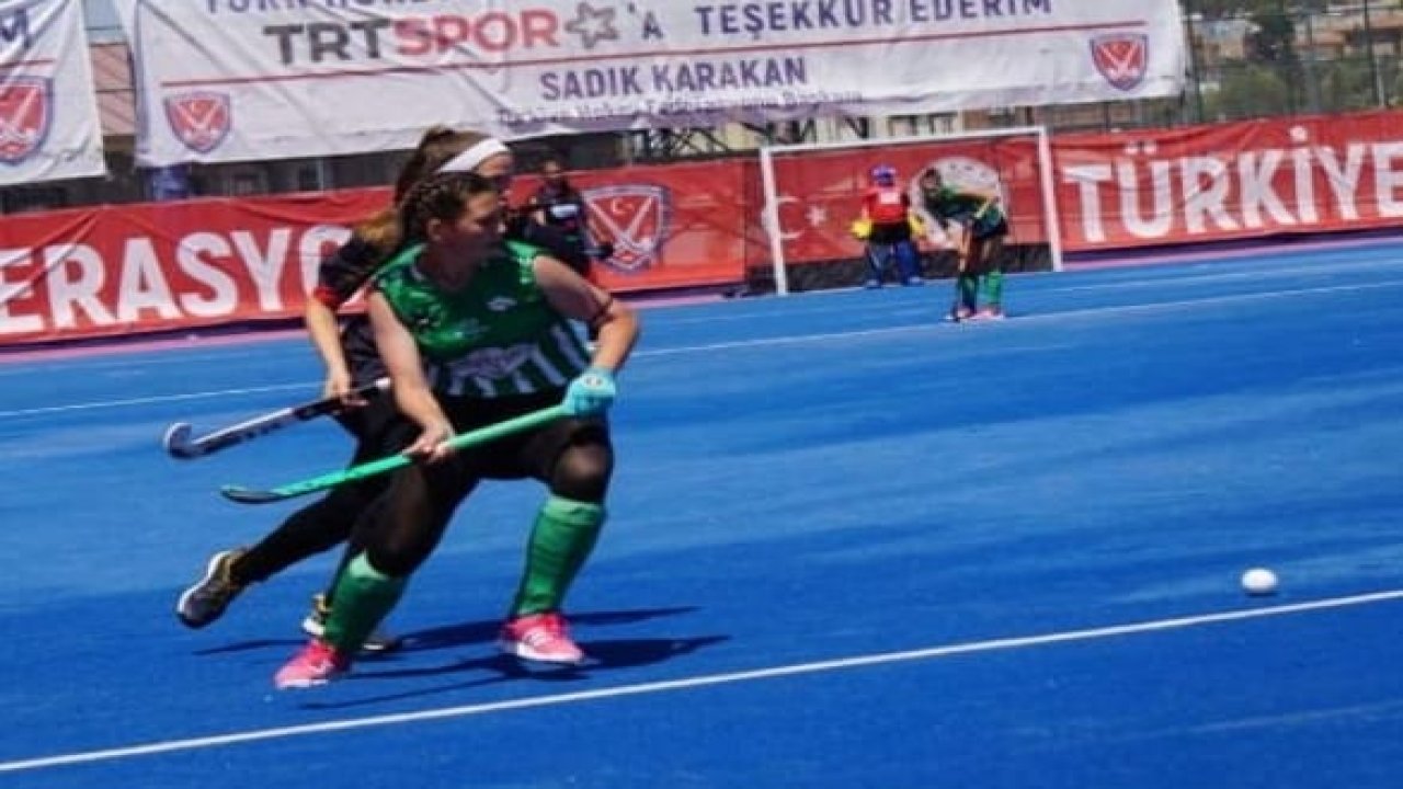 Aleyna Çelebi başarılı performansıyla göz doldurdu