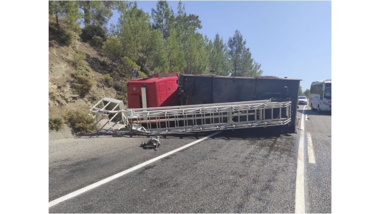 BODRUM’DA YASAĞA UYMAYAN İNŞAATLAR MÜHÜRLENİYOR