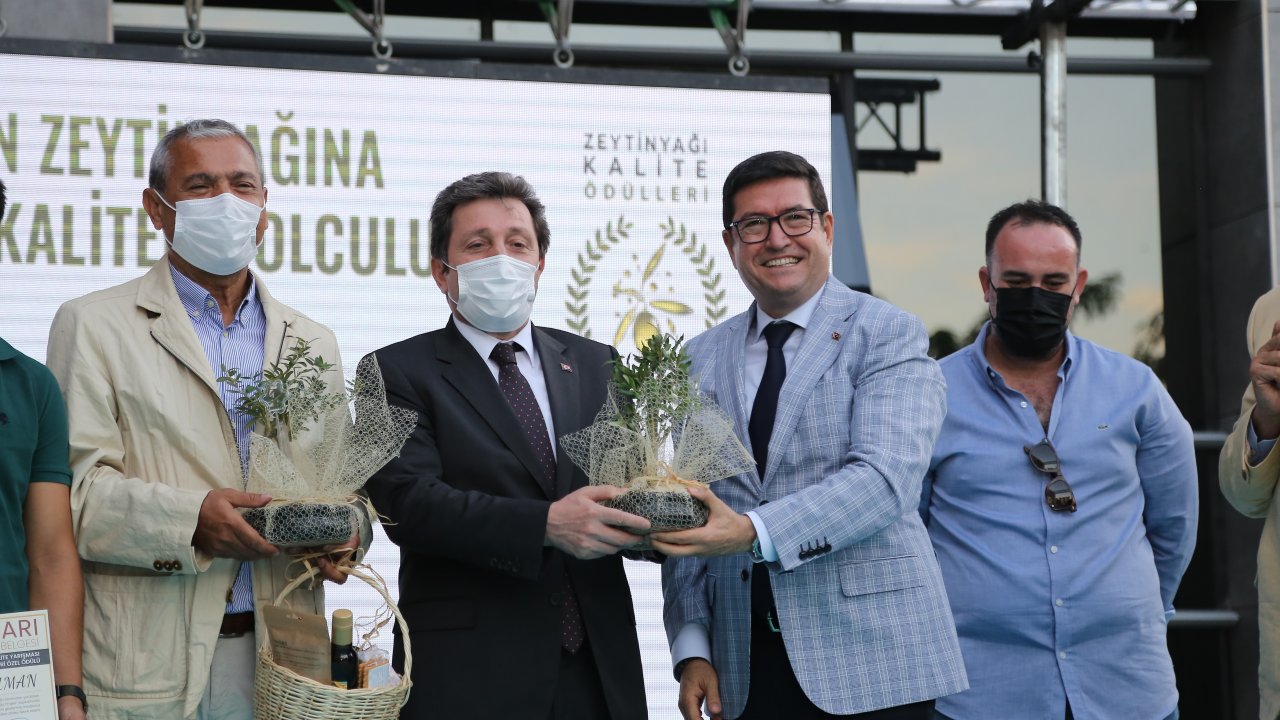 Muğla'da en iyi zeytinyağı üreticileri ödüllendirildi
