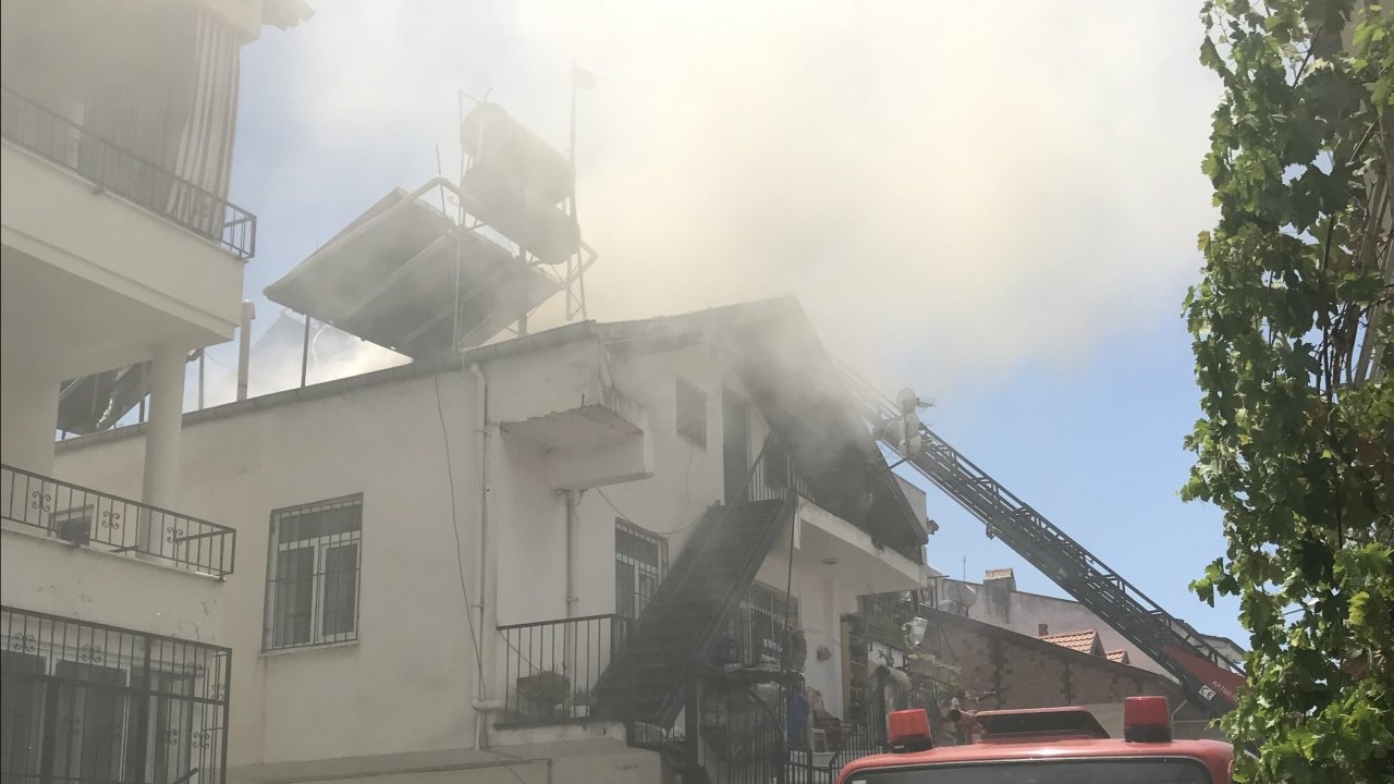 Muğla'da evde çıkan yangın hasara neden oldu