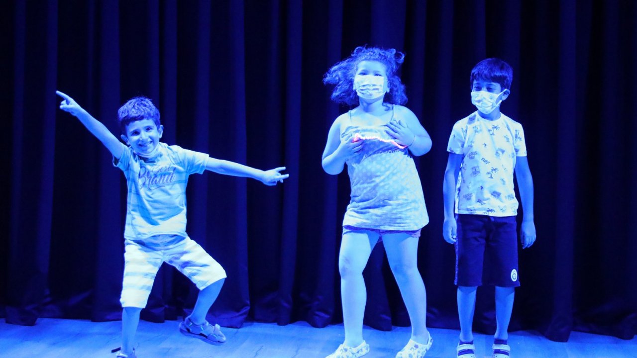 Tiyatro kursları başladı