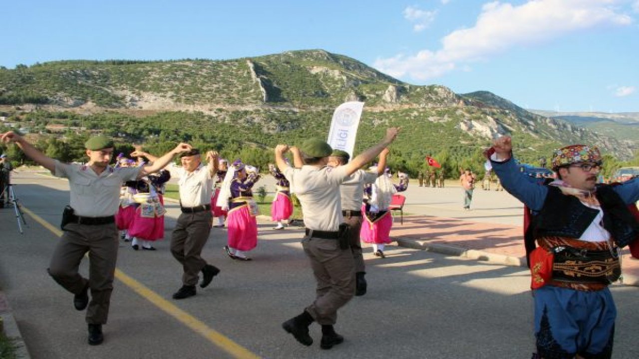 Jandarma-Zeybek ortaklığı