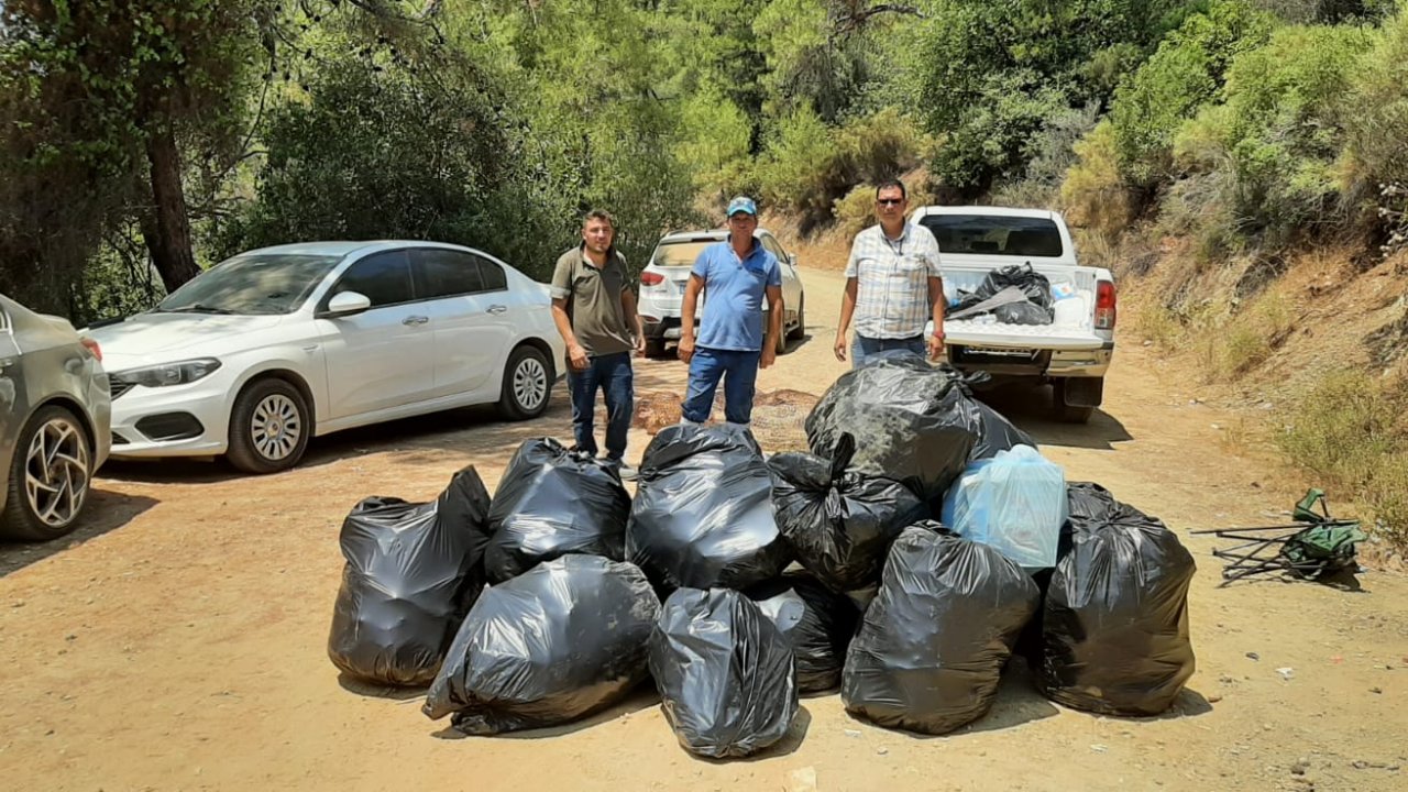 BAYRAMDA 3000 TON ÇÖP TOPLANDI