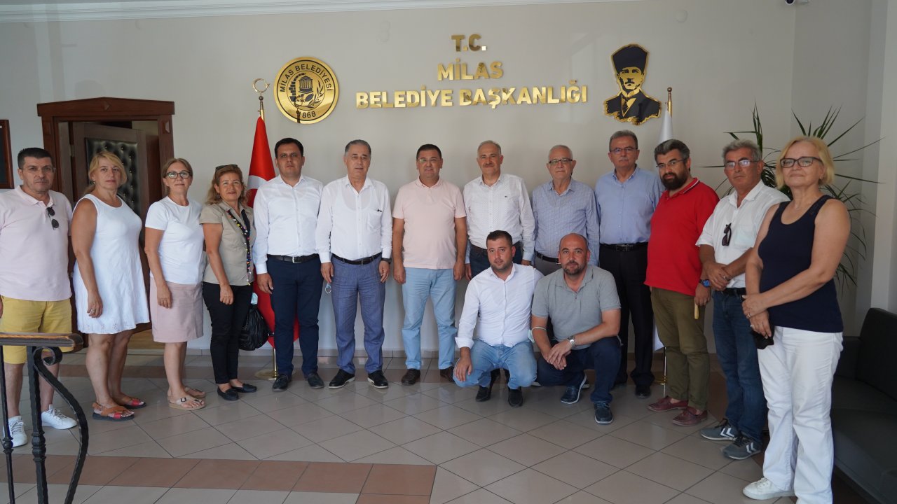 CHP HEYETİNDEN BAŞKAN TOKAT’A ZİYARET