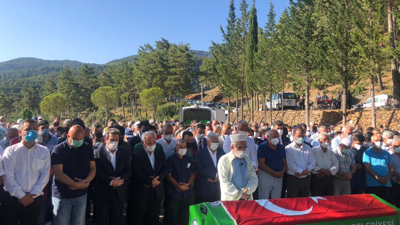 KAHRAMAN ŞAHİN DEFNEDİLDİ