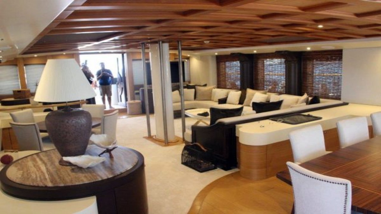 Lüks yatlar ilgi görüyor