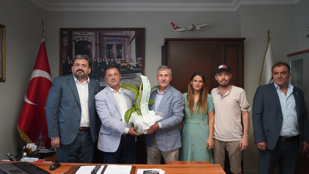 GELECEK PARTİSİ’NDEN BAŞKAN TOKAT’A ZİYARET