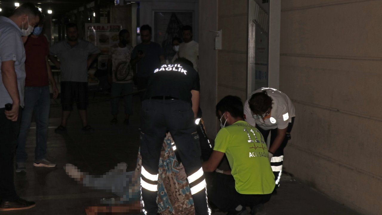 FETHİYE'DE BIÇAKLANAN KİŞİ YAŞAMINI YİTİRDİ