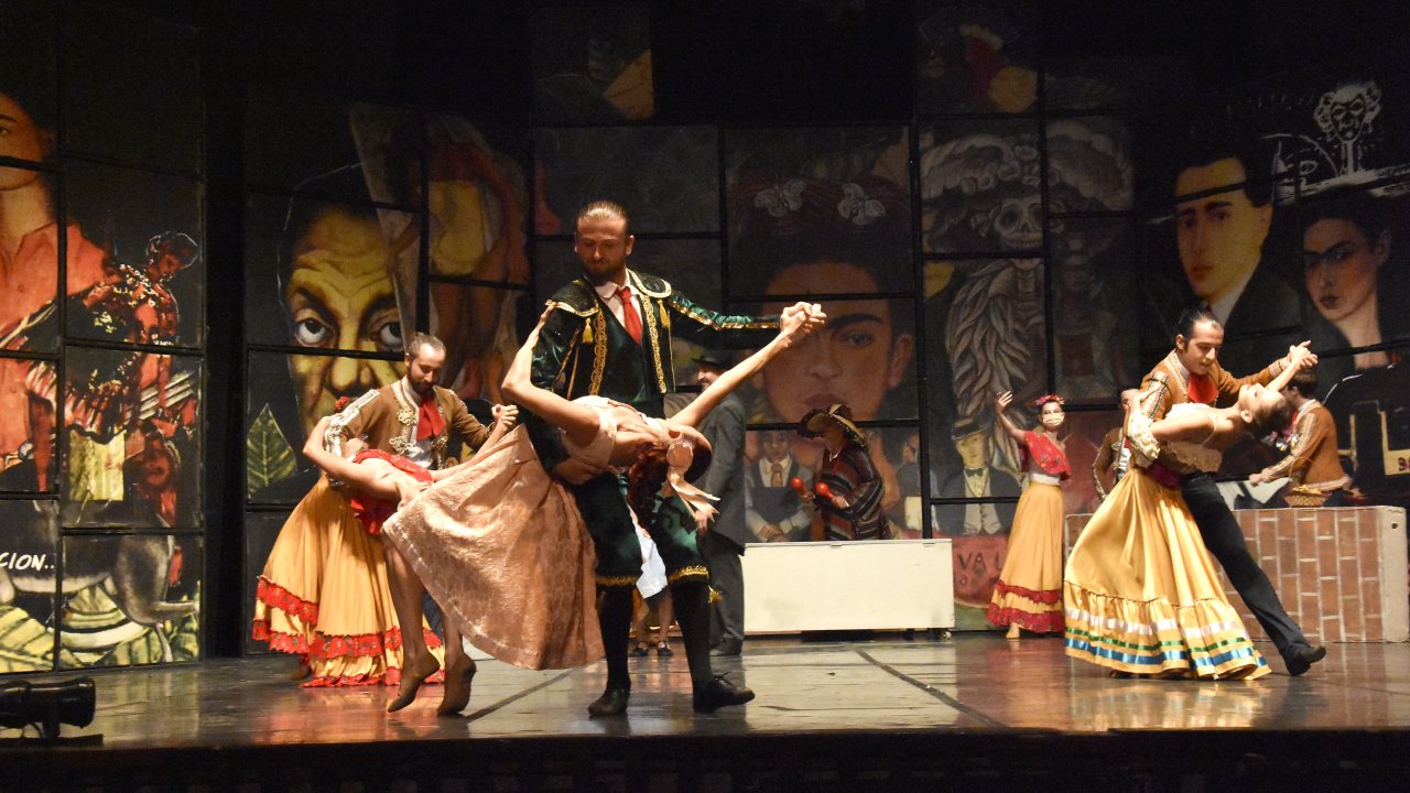 18. Uluslararası Bodrum Bale Festivali devam ediyor