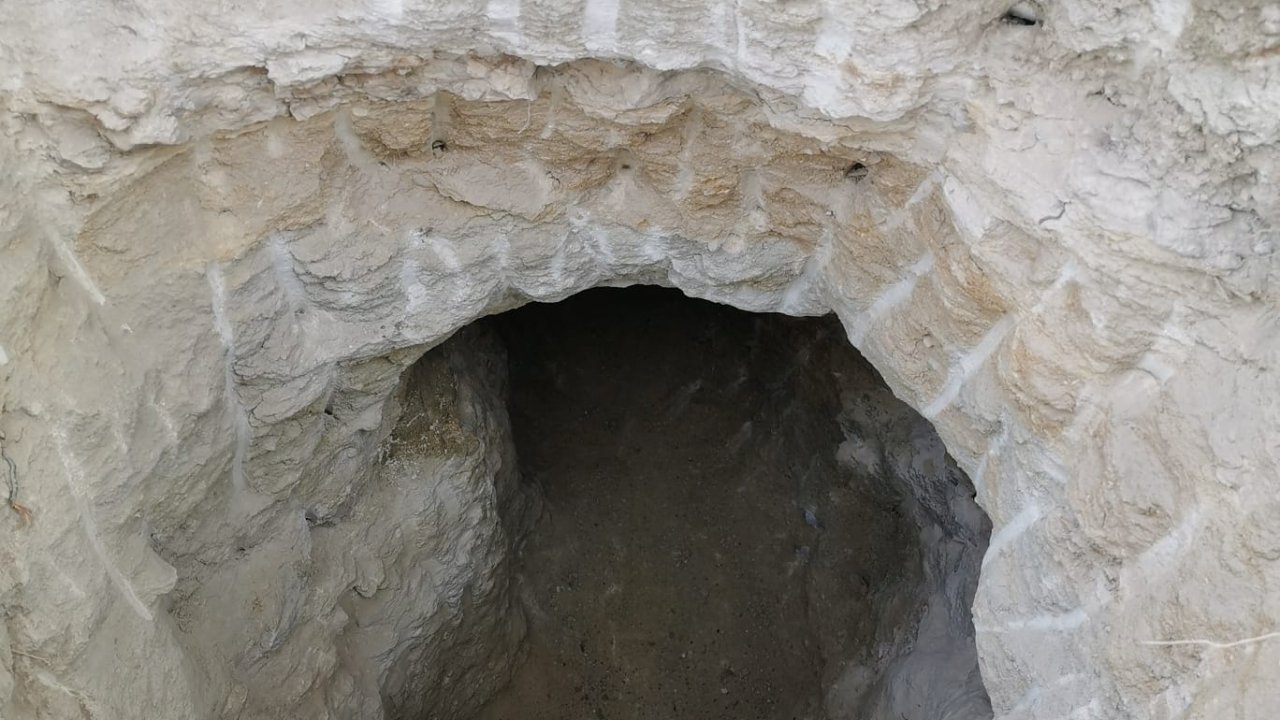 Sit alanında kaçak kazı yaptılar