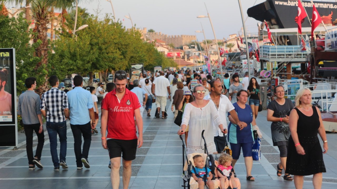 İngiliz tatilciler öfkeli! Türkiye neden kırmızı listede?