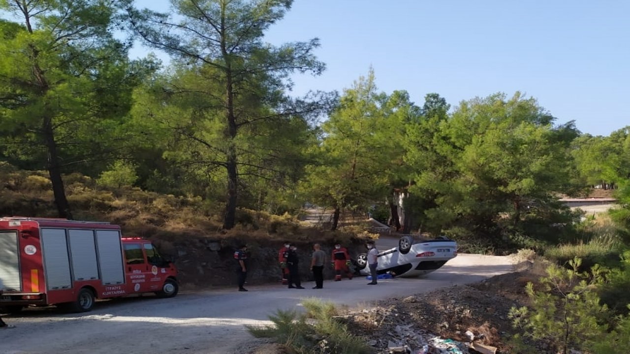 DEVRİLEN OTOMOBİLİN SÜRÜCÜSÜ HAYATINI KAYBETTİ