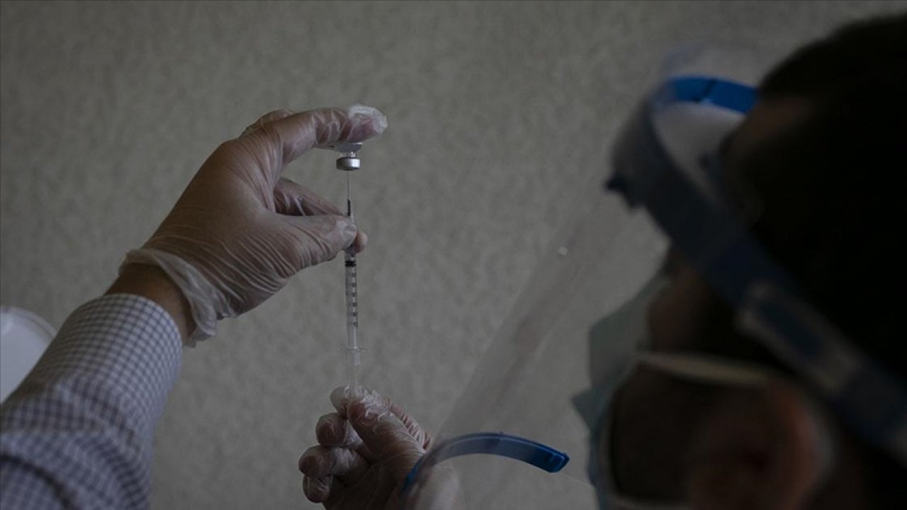 ABD TÜM YABANCI ÜLKE VATANDAŞLARINA AŞI ZORUNLULUĞU GETİRMEYE HAZIRLANIYOR