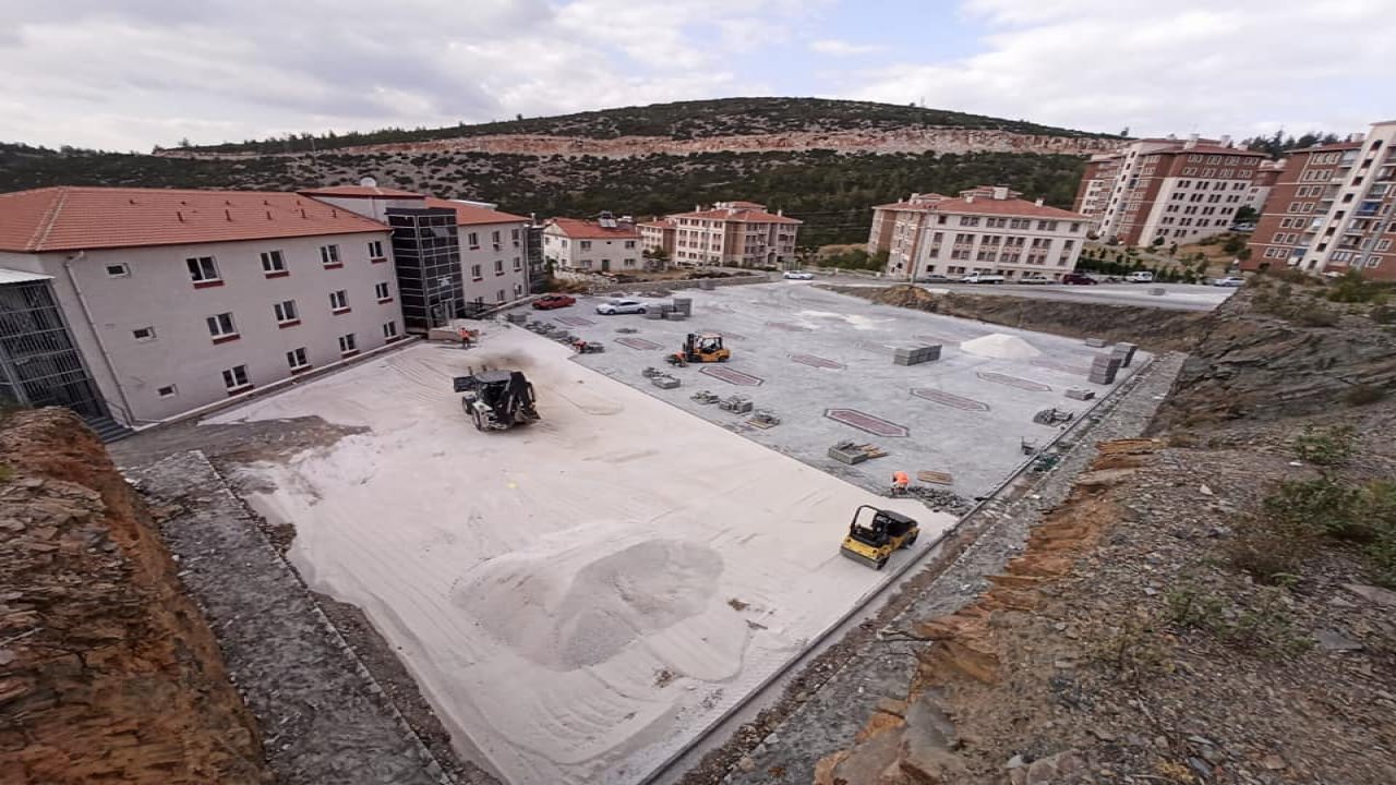 ‘HİZMET BELEDİYECİLİĞİNE DEVAM EDİYORUZ’