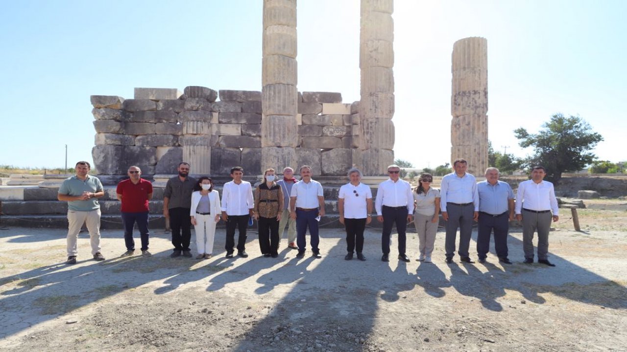 KÜLTÜR VE TURİZM BAKAN YARDIMCISI DEMİRCAN SEYDİKEMER’DE