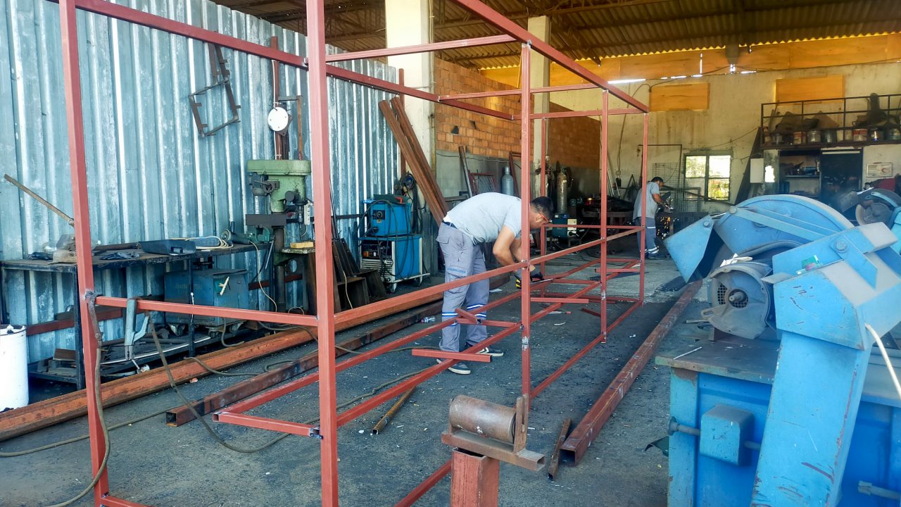 BODRUM BELEDİYESİ KENDİ MOBİLYASINI ÜRETİYOR