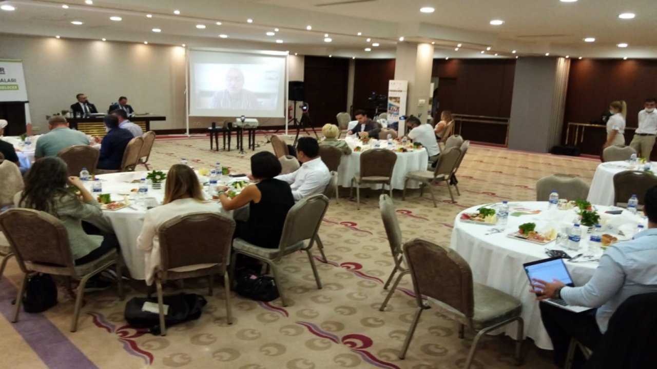 VERİMDER'DEN 'ENERJİ VERİMLİLİRĞİ VE GELECEK' KONULU TOPLANTI GERÇEKLEŞTİRİLDİ