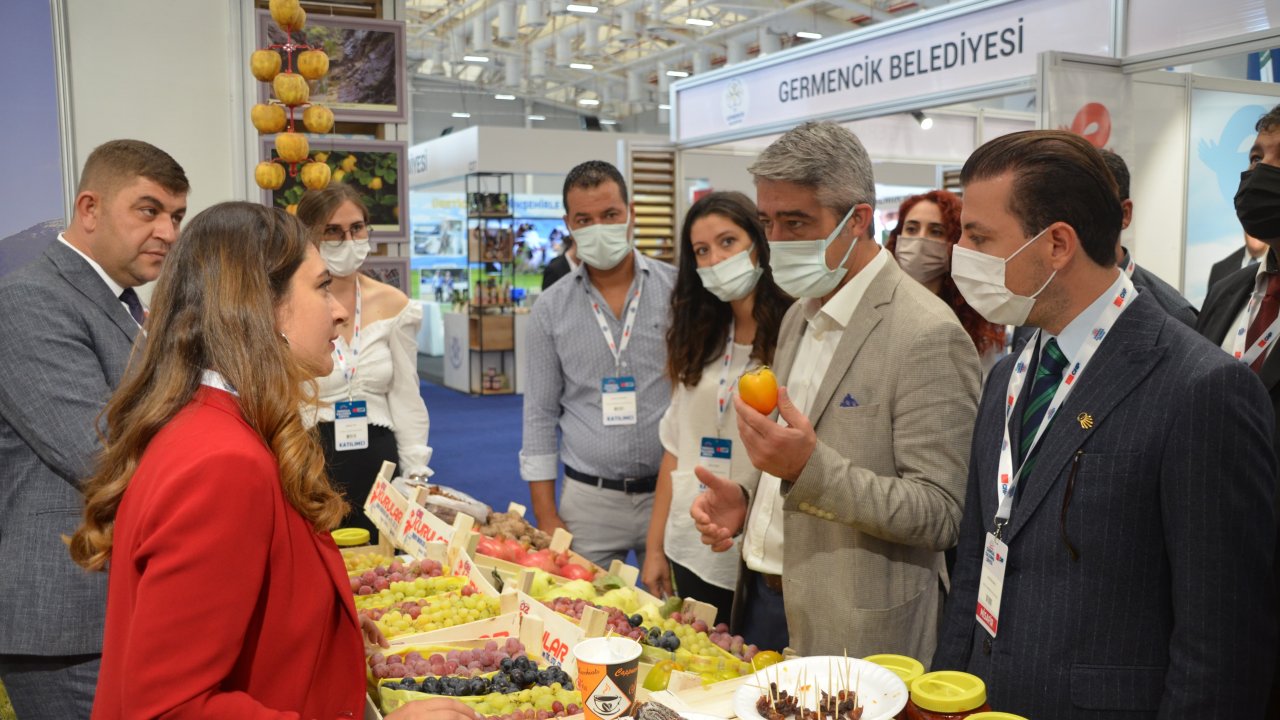 “HER İKİSİ DE ÇOK CİDDİ ANLAMDA BİR ÜRETİM”