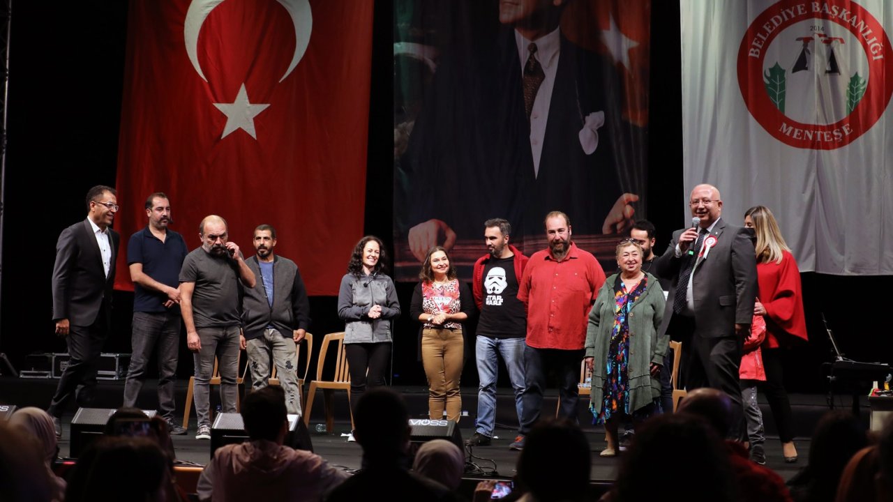 MENTEŞE, MAHŞER-İ CÜMBÜŞ İLE GÜLDÜ